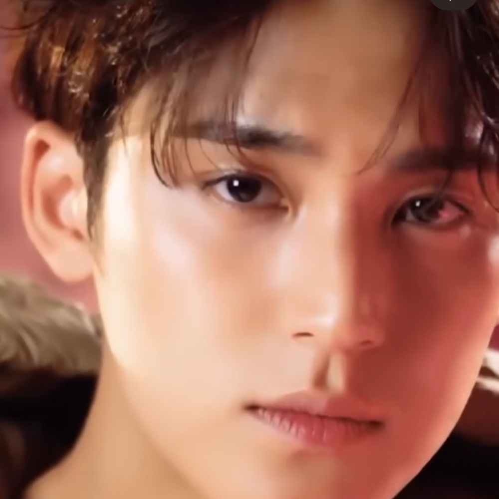 Behind-the-scenes cut of Mingyu (SEVENTEEN)