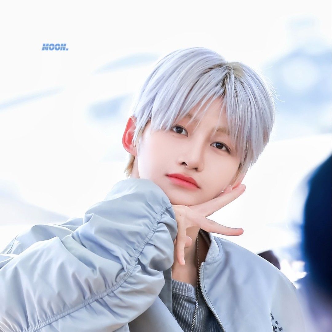 Recent activity shot of Jihoon (TWS)