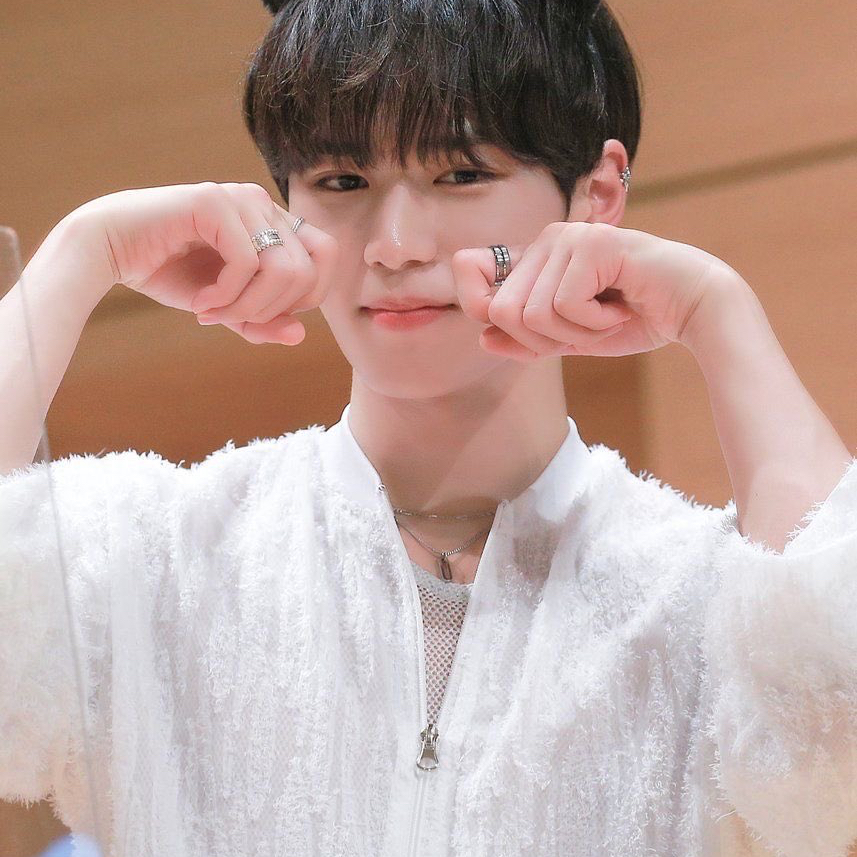 A moment captured by Kim Junseo (ALPHA DRIVE ONE)'s fan