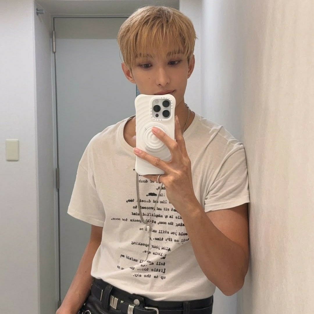 DK (SEVENTEEN)的幕後花絮