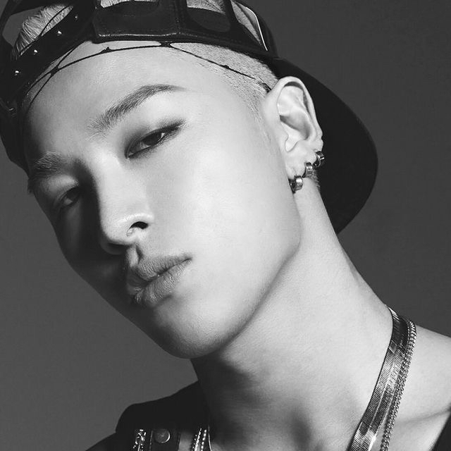 Behind-the-scenes cut of Taeyang (BIGBANG)