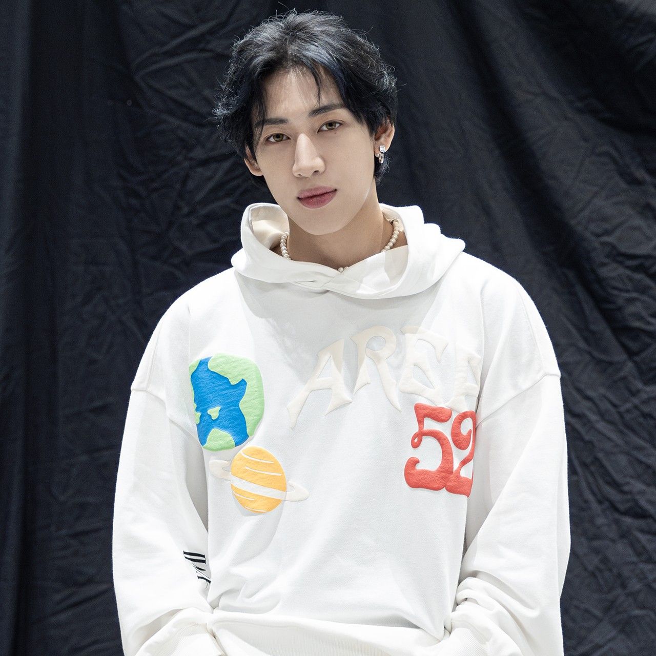 Behind-the-scenes cut of Bambam (GOT7)