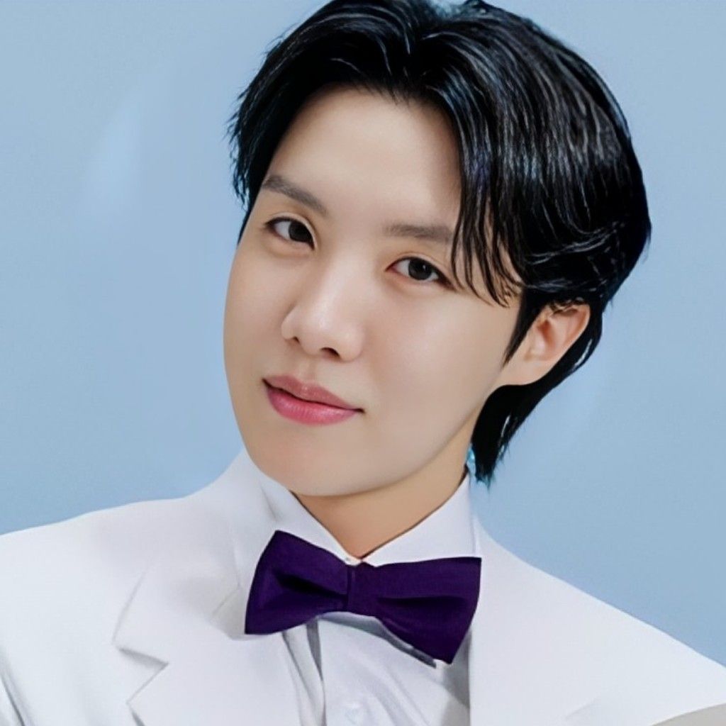 Behind-the-scenes cut of j-hope (BTS)