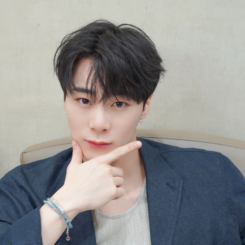 Behind-the-scenes cut of Moonbin (ASTRO)