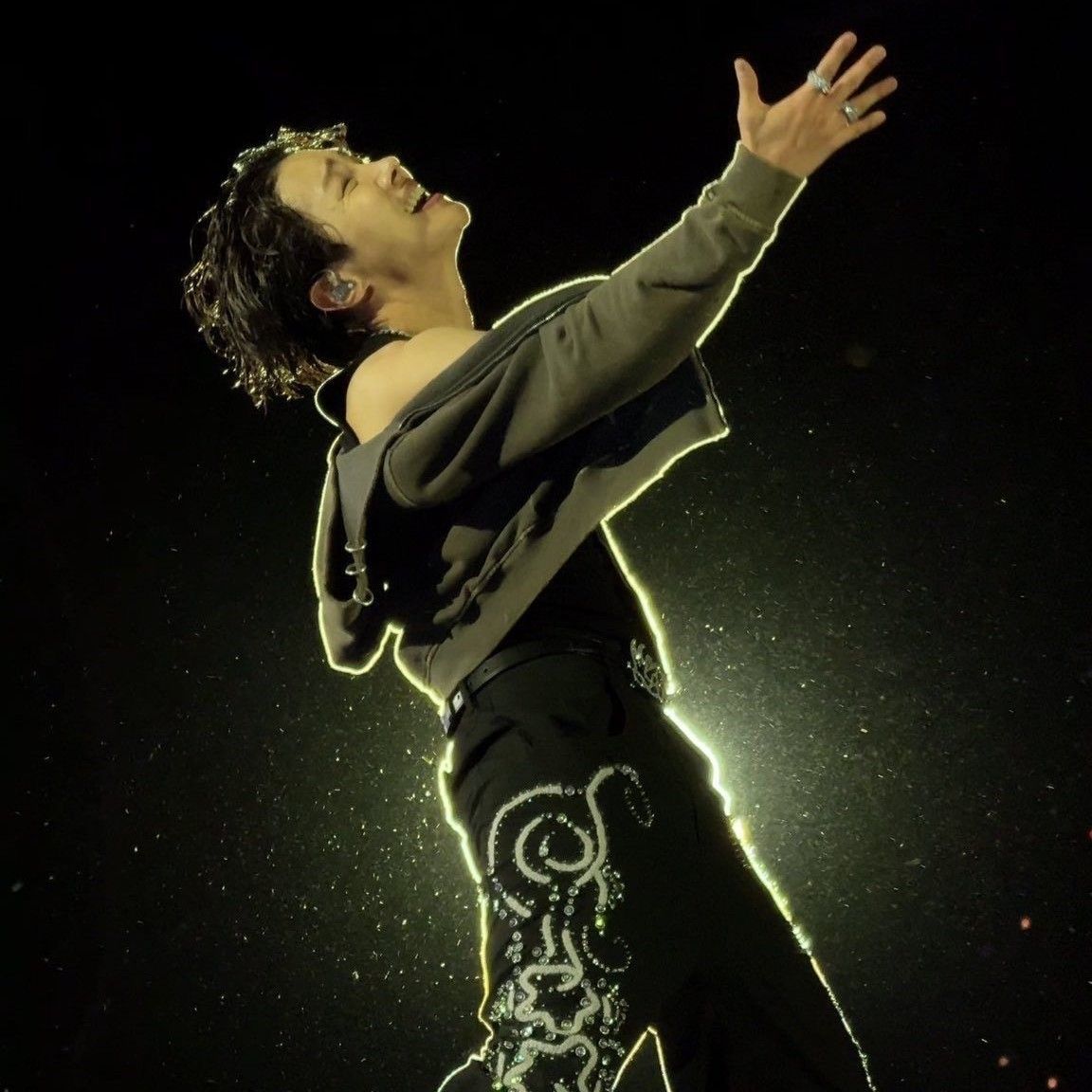 제이홉 (방탄소년단)의 최신 사진