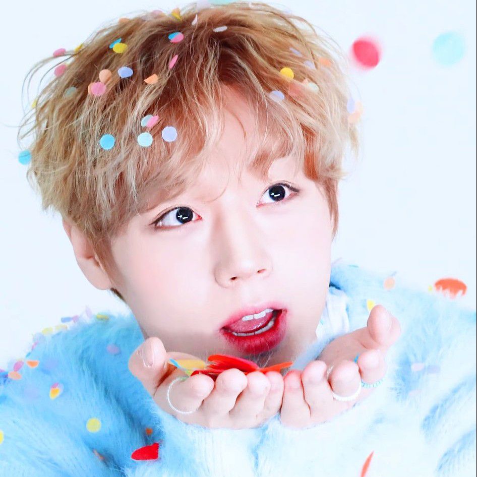 A moment captured by Park Jihoon's fan