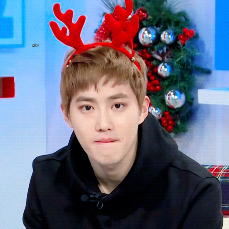 Suho (EXO)的最新活动照片