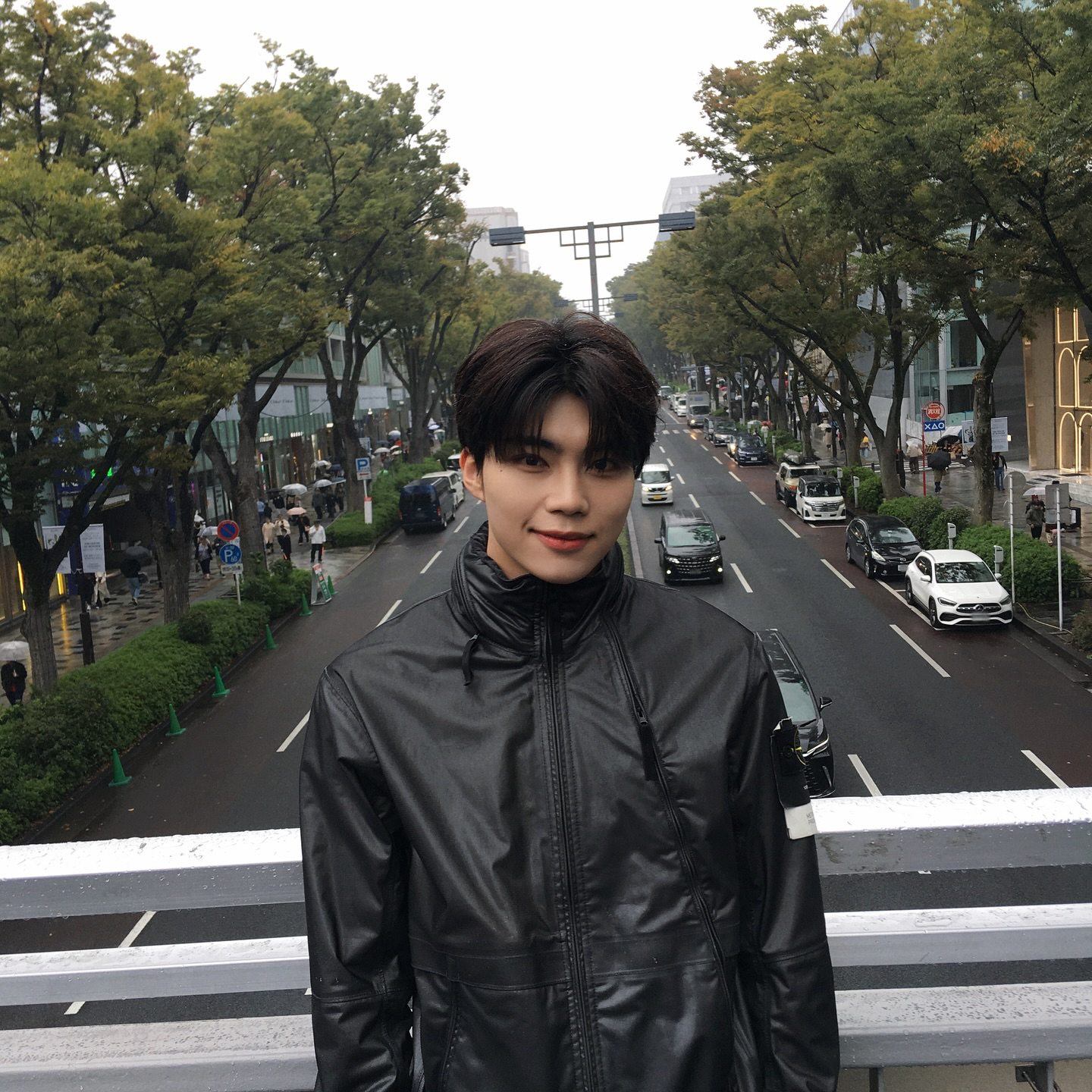 A moment captured by Park Gunwook (ZEROBASEONE)'s fan