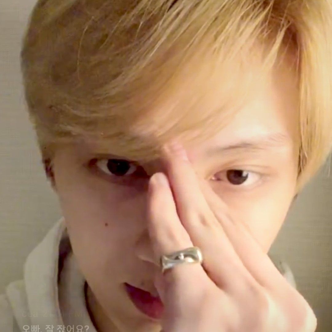 Recent activity shot of Jun (SEVENTEEN)