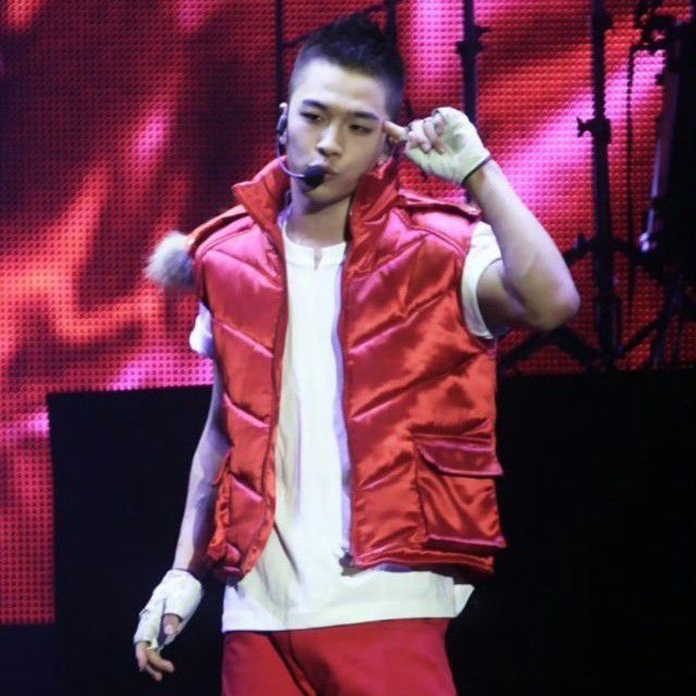 Latest photo of Taeyang (BIGBANG)