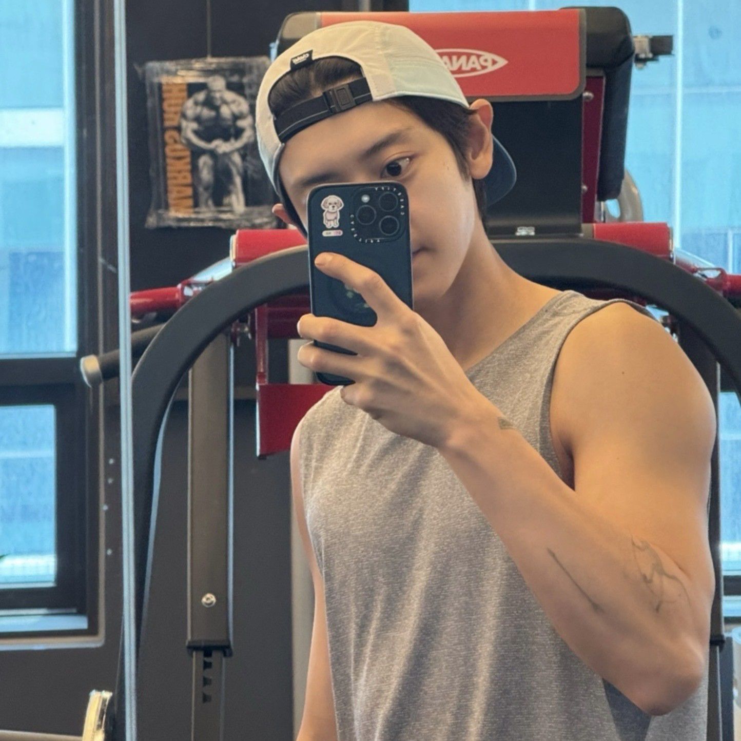 A moment captured by Chanyeol (EXO)'s fan