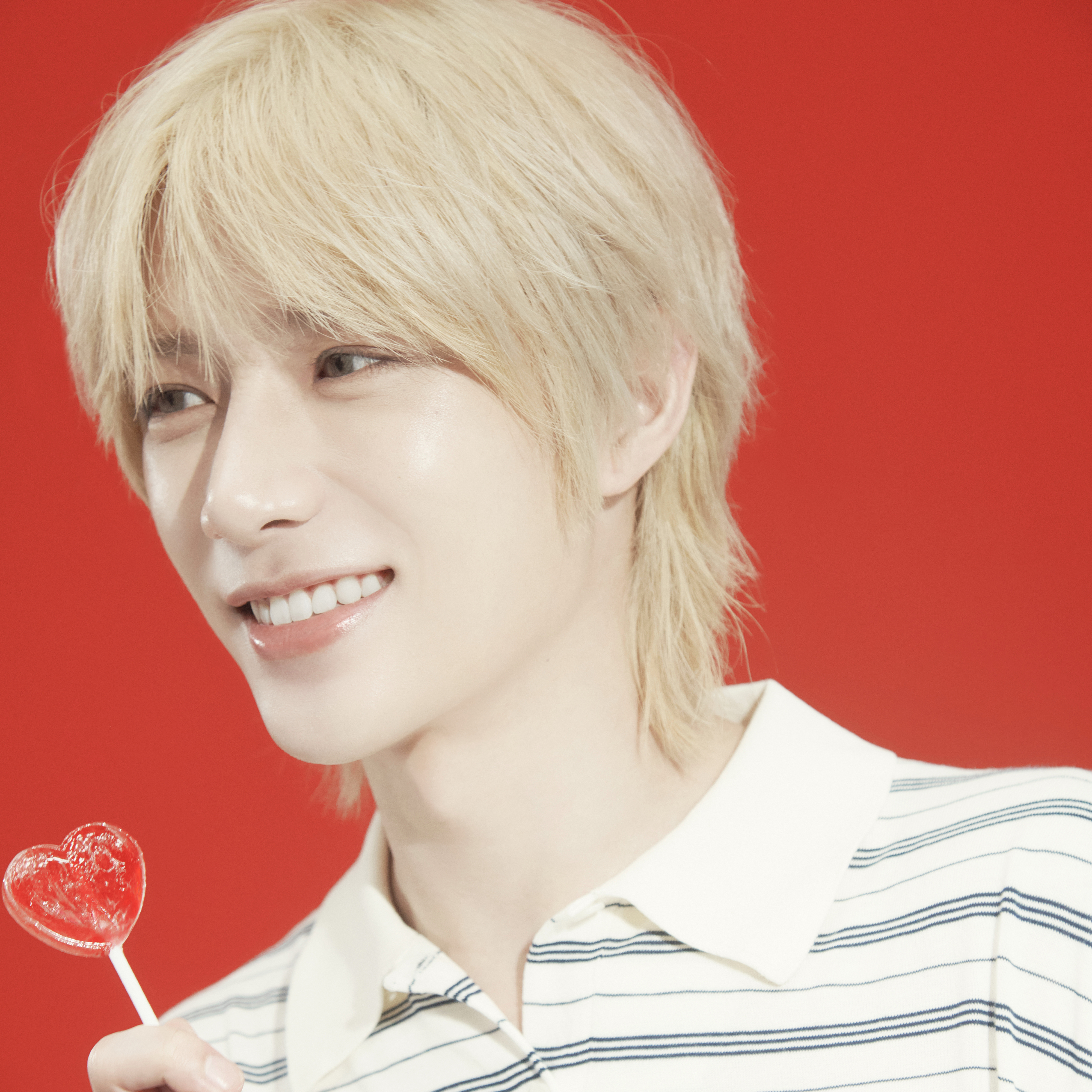 투모로우바이투게더의 비하인드 컷