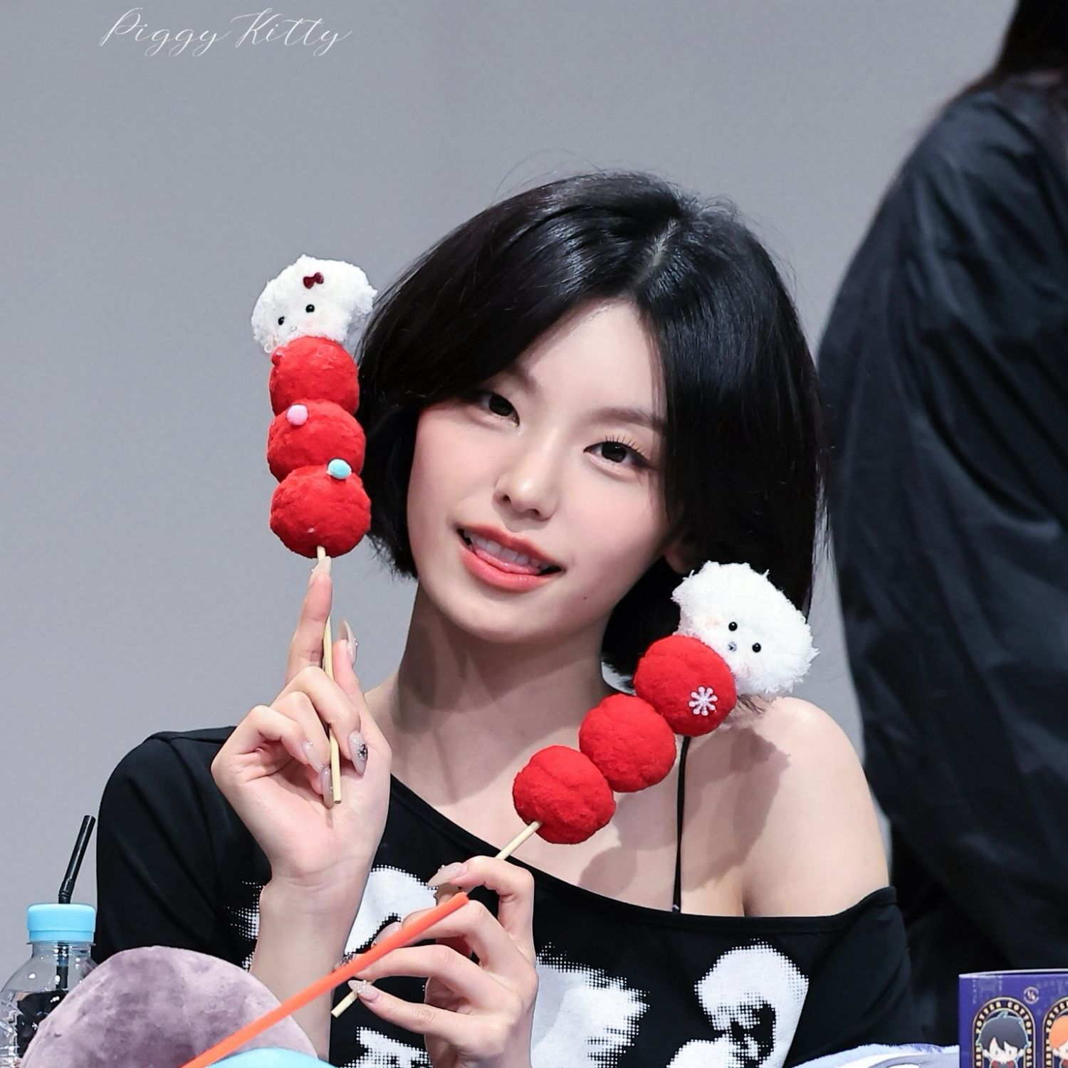 Recent activity shot of Yeji (ITZY)