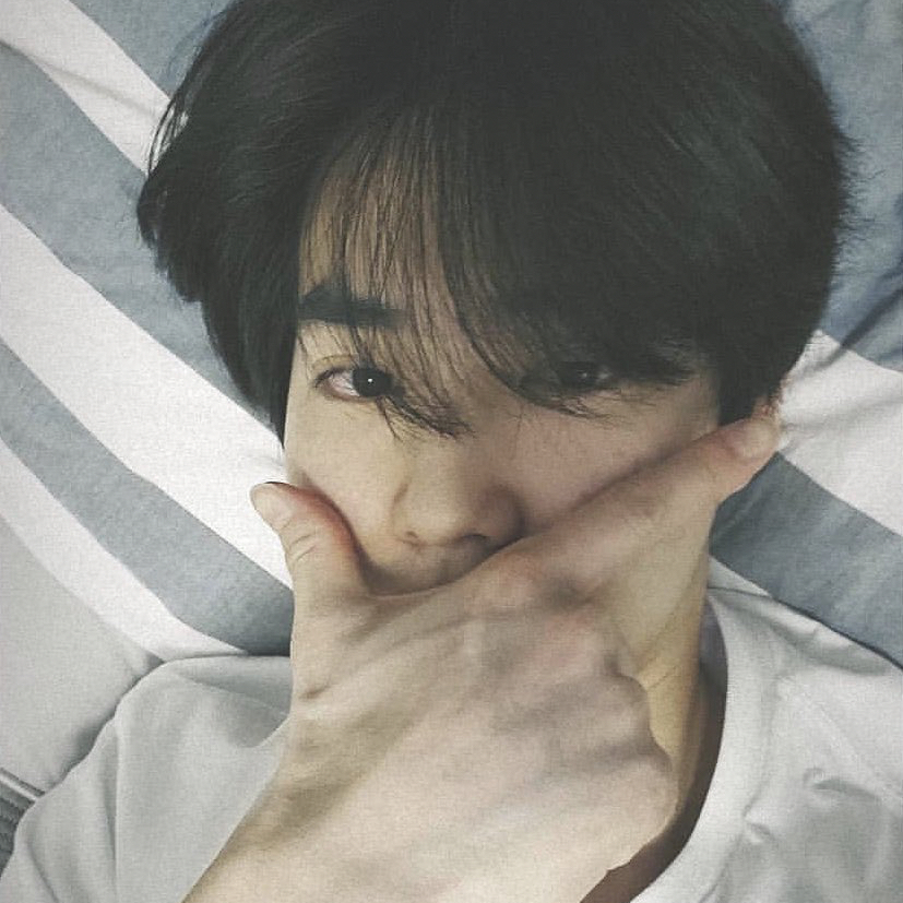 Suho (EXO)粉丝拍下的瞬间