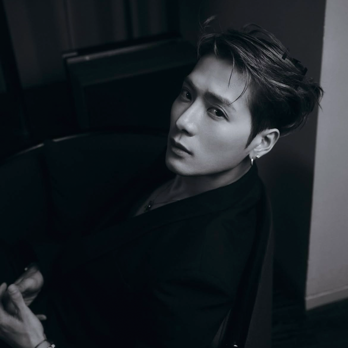 Behind-the-scenes cut of Jackson (GOT7)