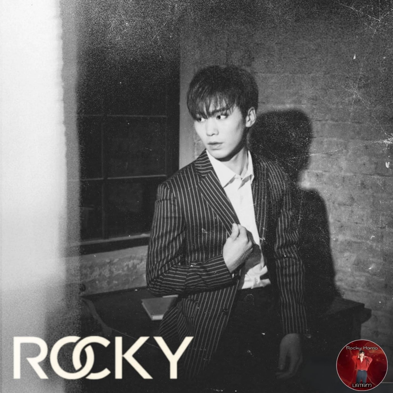 A moment captured by Rocky's fan