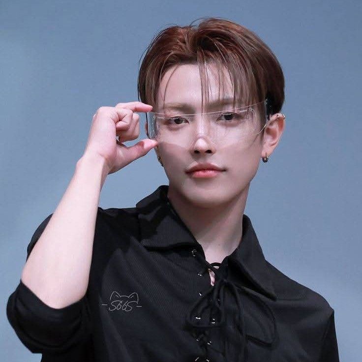 Recent activity shot of Hongjoong (ATEEZ)