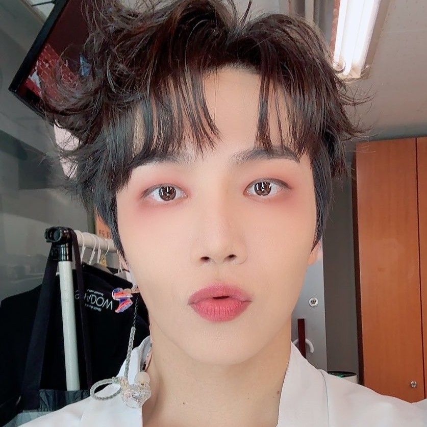 Behind-the-scenes cut of Jinho (PENTAGON)