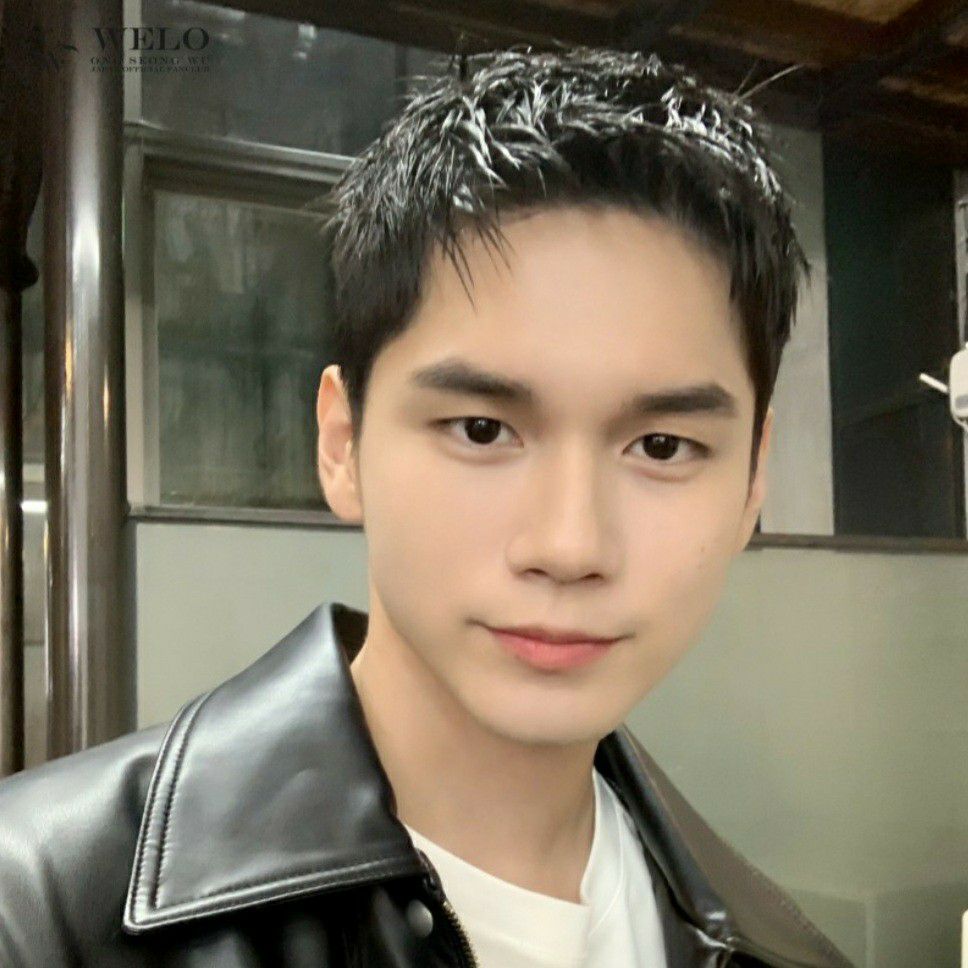옹성우의 최신 사진
