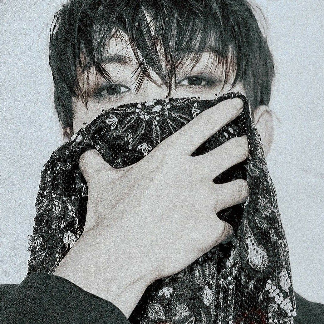 Recent activity shot of Eun Jiwon (SECHSKIES)