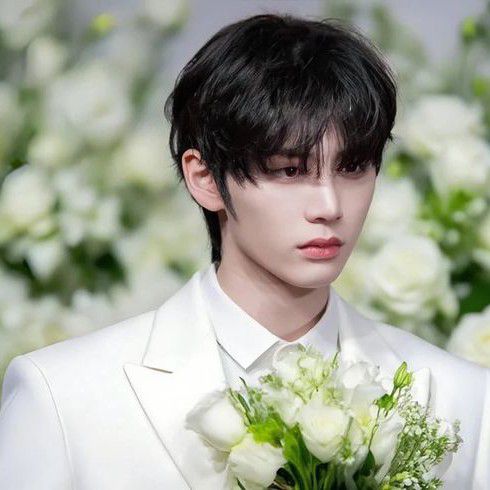 Behind-the-scenes cut of Taesan (BOYNEXTDOOR)