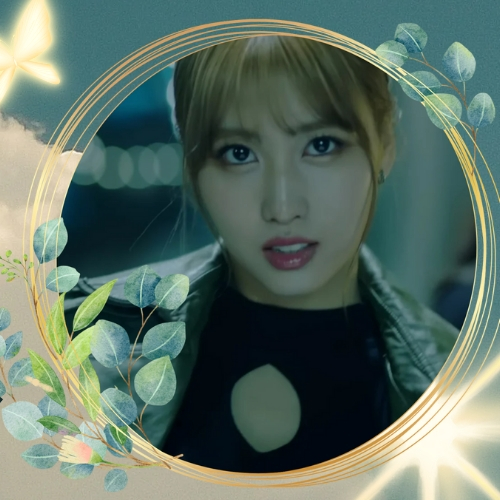 モモ (TWICE)の最新写真