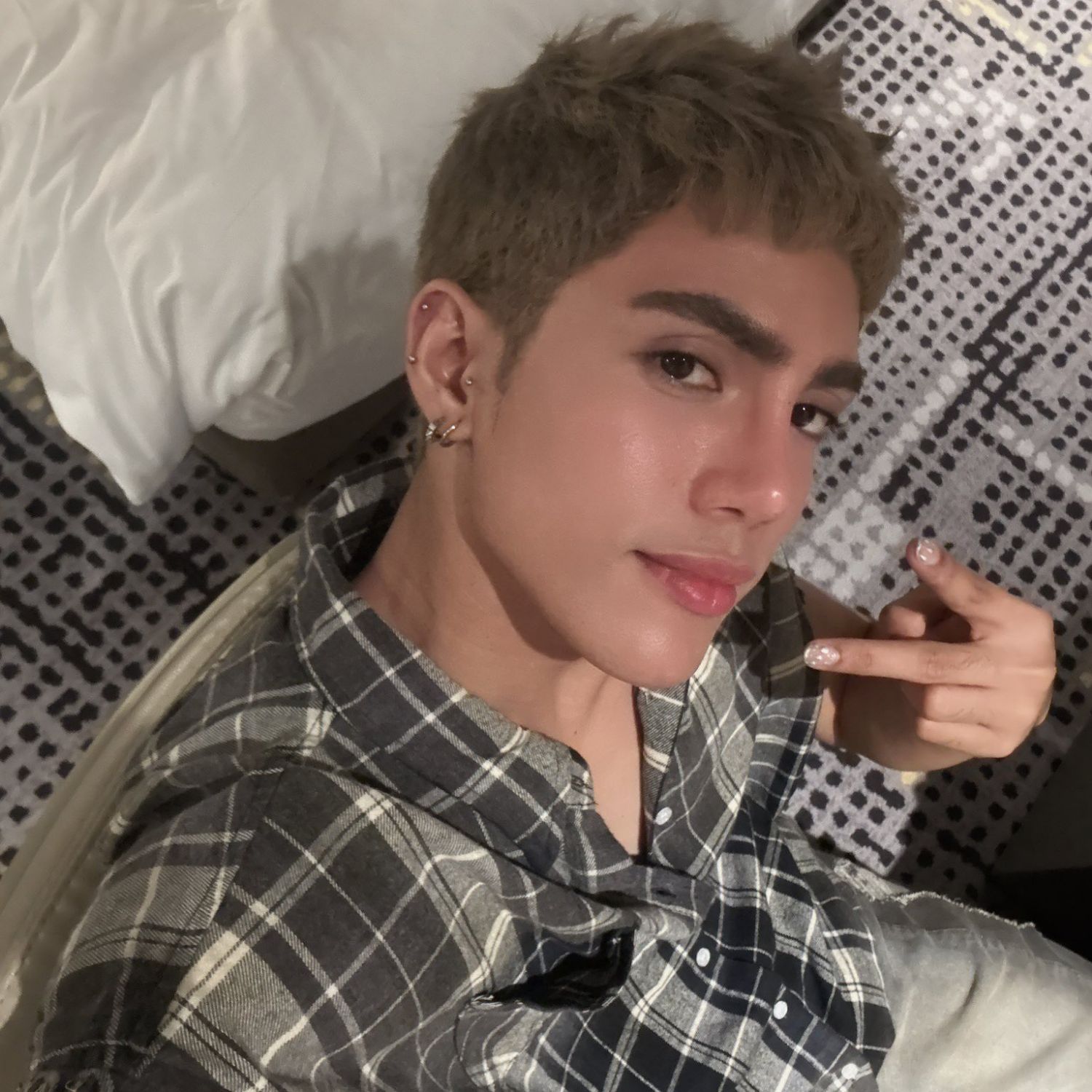 Latest photo of Stell (SB19)
