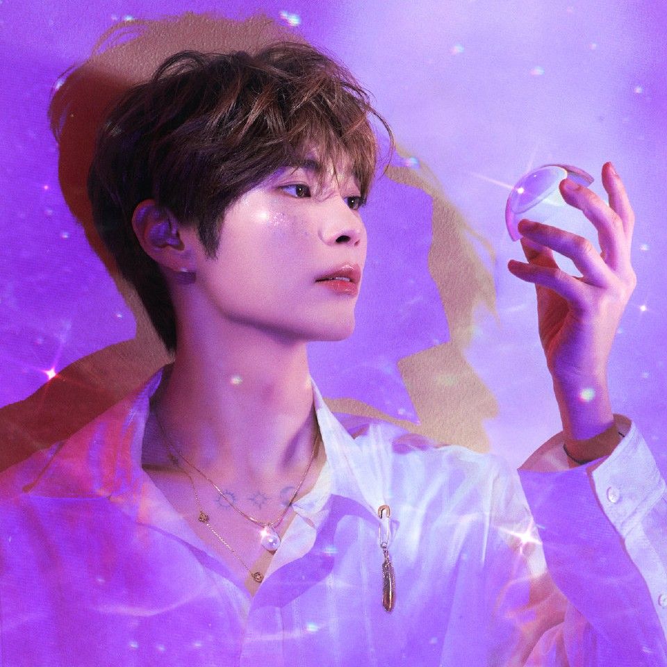 Behind-the-scenes cut of Sung Hanbin (ZEROBASEONE)