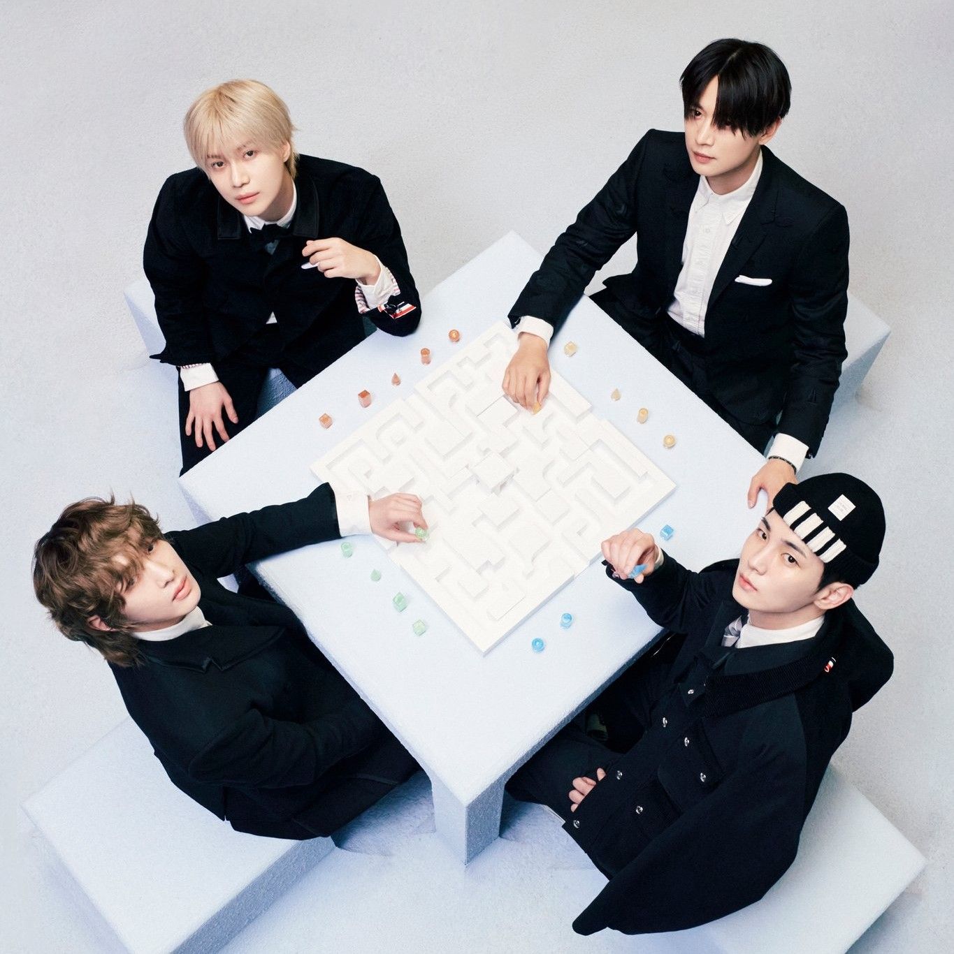 Behind-the-scenes cut of SHINee