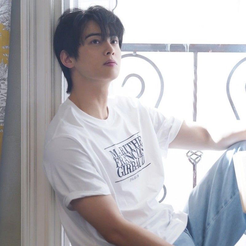 Potret di balik layar Eunwoo (ASTRO)