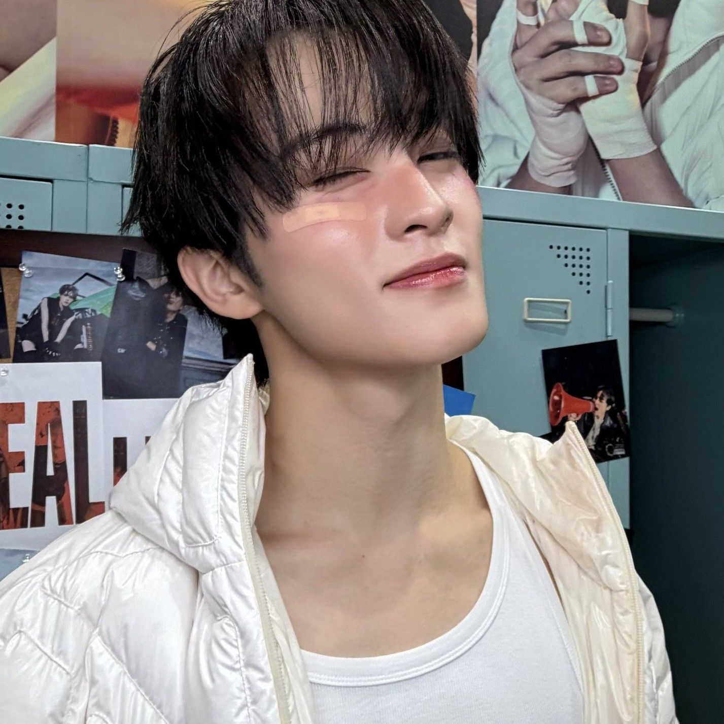 A moment captured by Mark (NCT 127, NCT DREAM)'s fan