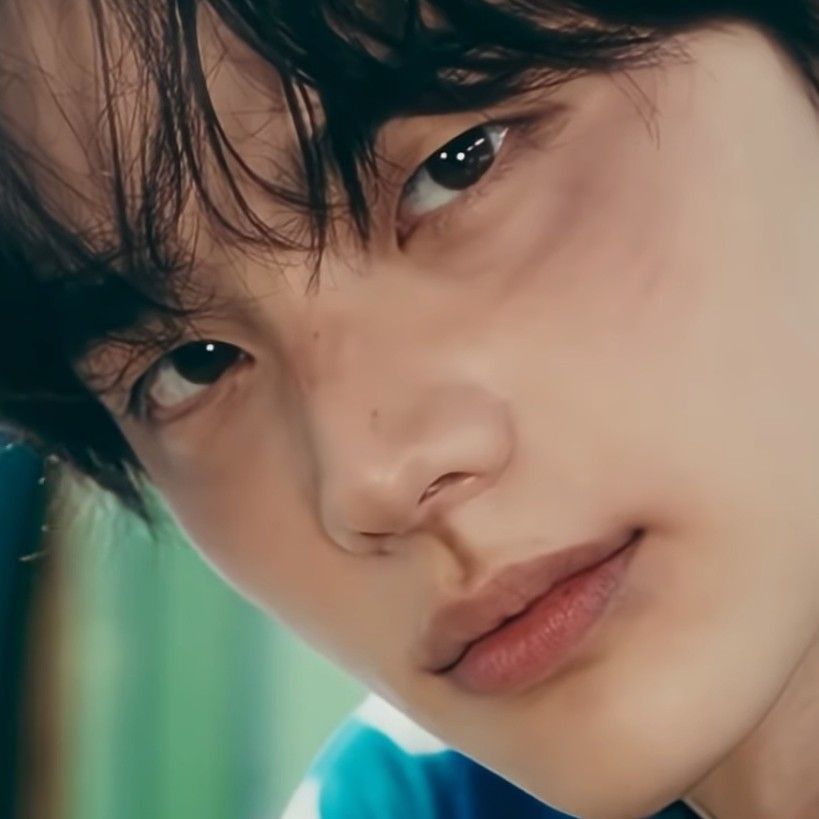 シニュ (TWS)の最近の活動写真