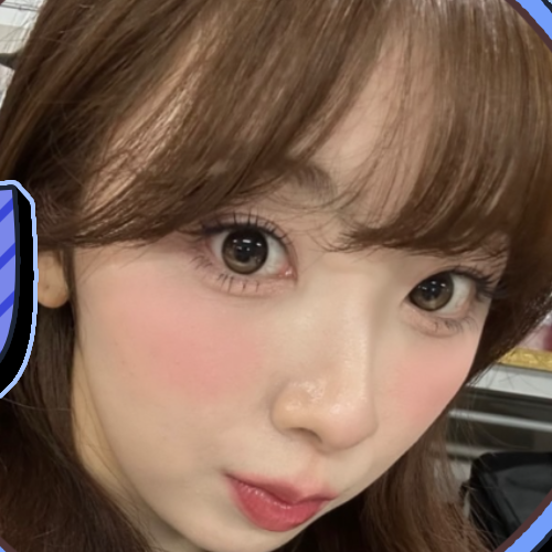 Recent activity shot of Miihi (NiziU)