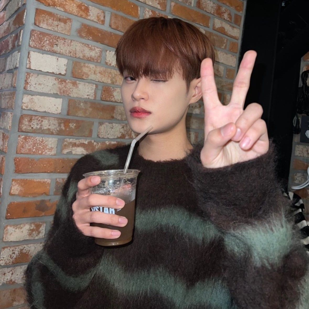 Latest photo of Lee Daehwi (AB6IX)