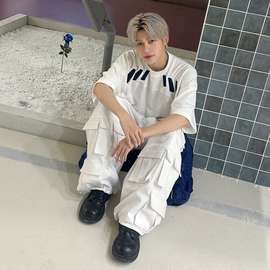 Recent activity shot of Jihoon (TWS)