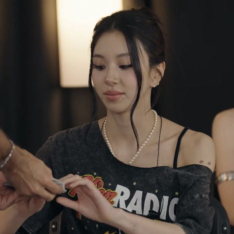 Recent activity shot of Chaeyoung (TWICE)
