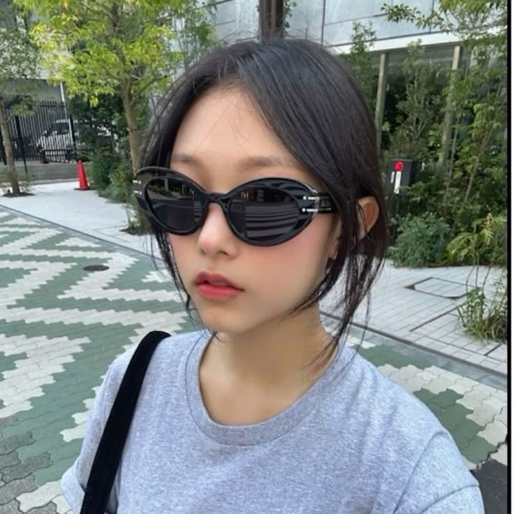Latest photo of NewJeans