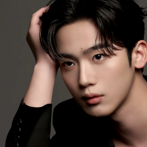 Latest photo of Kim Yohan (WEi)