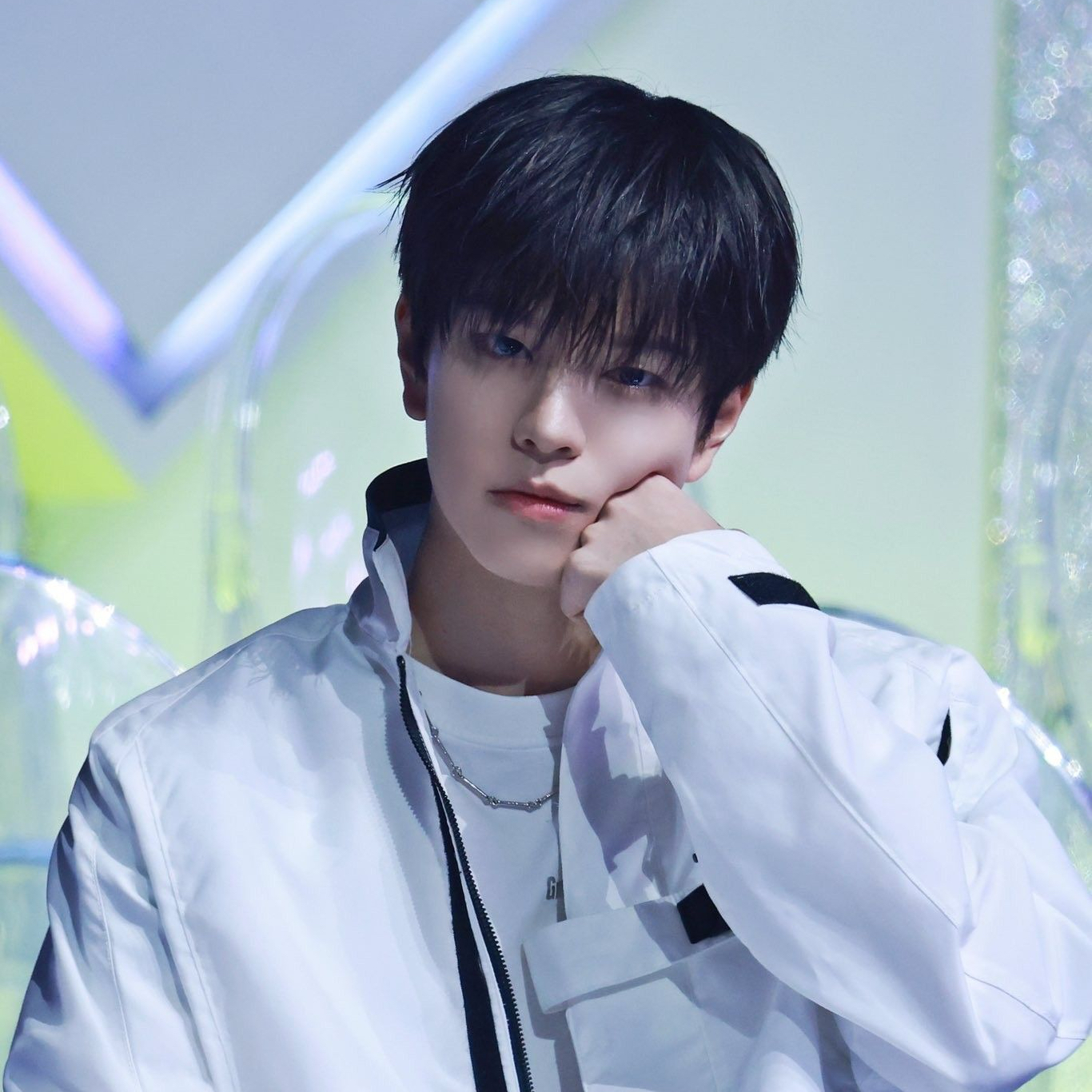 Latest photo of Seungmin (Stray Kids)