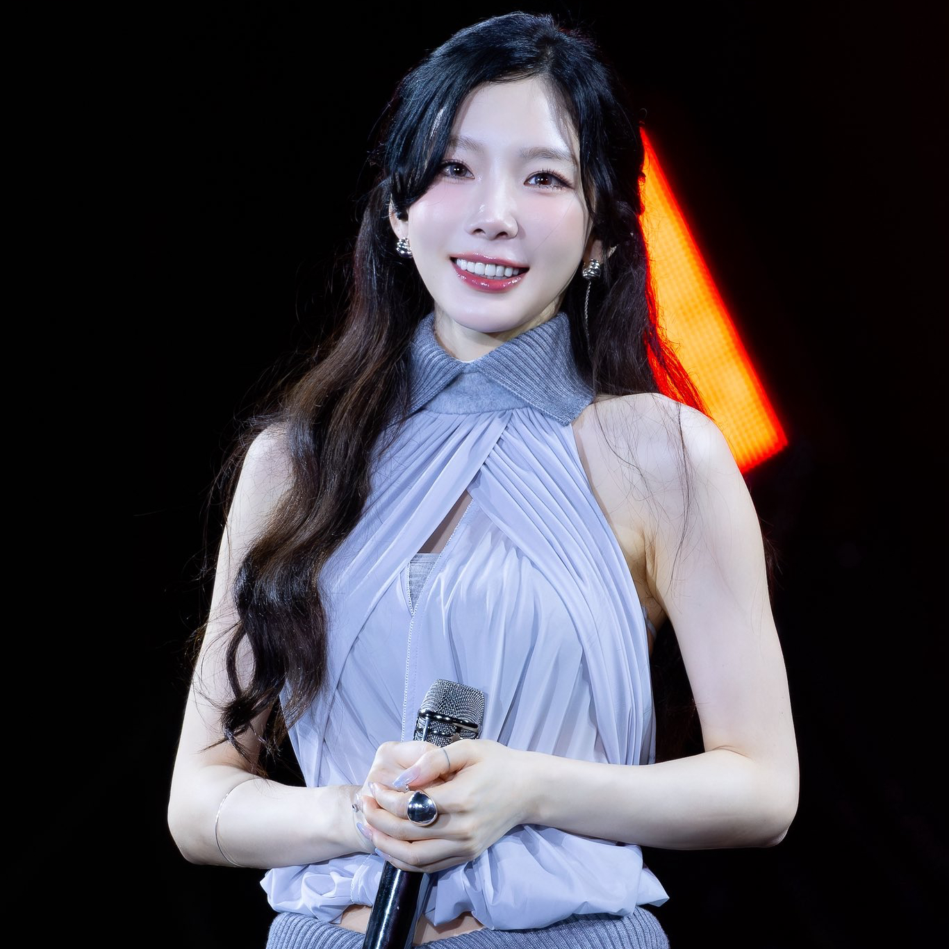 Behind-the-scenes cut of Taeyeon (Girls' Generation)