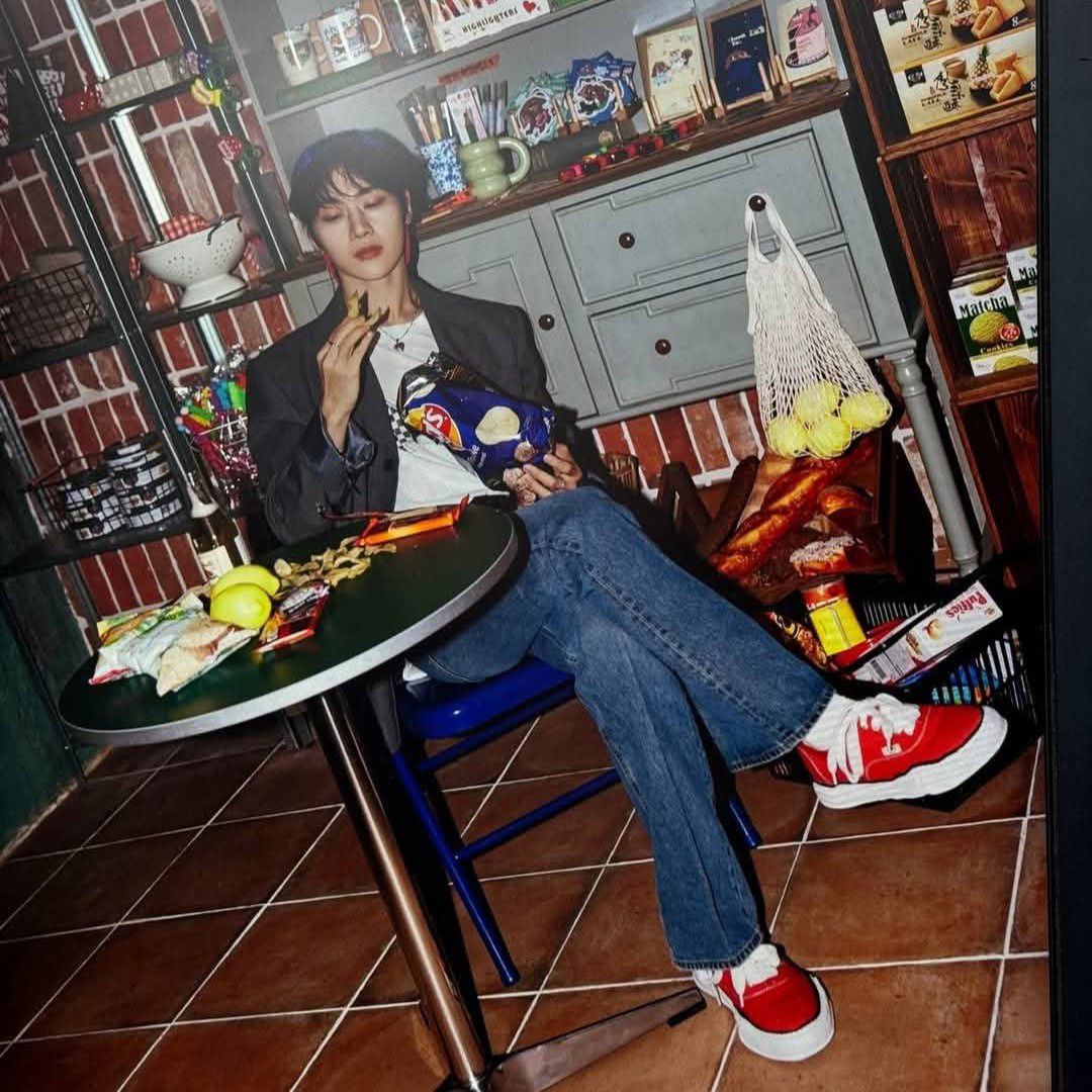 A moment captured by Seok Matthew (ZEROBASEONE)'s fan