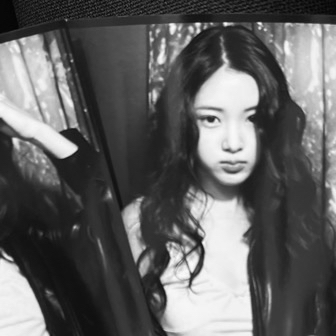 Latest photo of Yihyun (Baby DONT Cry)