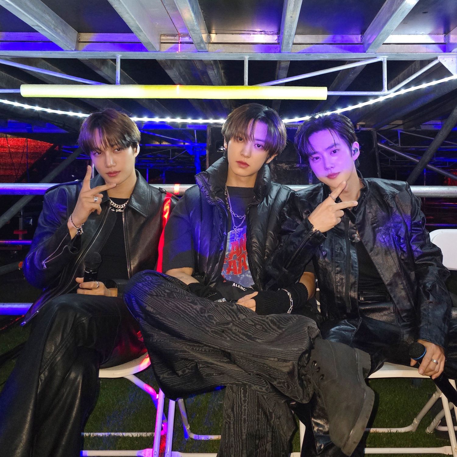 Behind-the-scenes cut of EXO