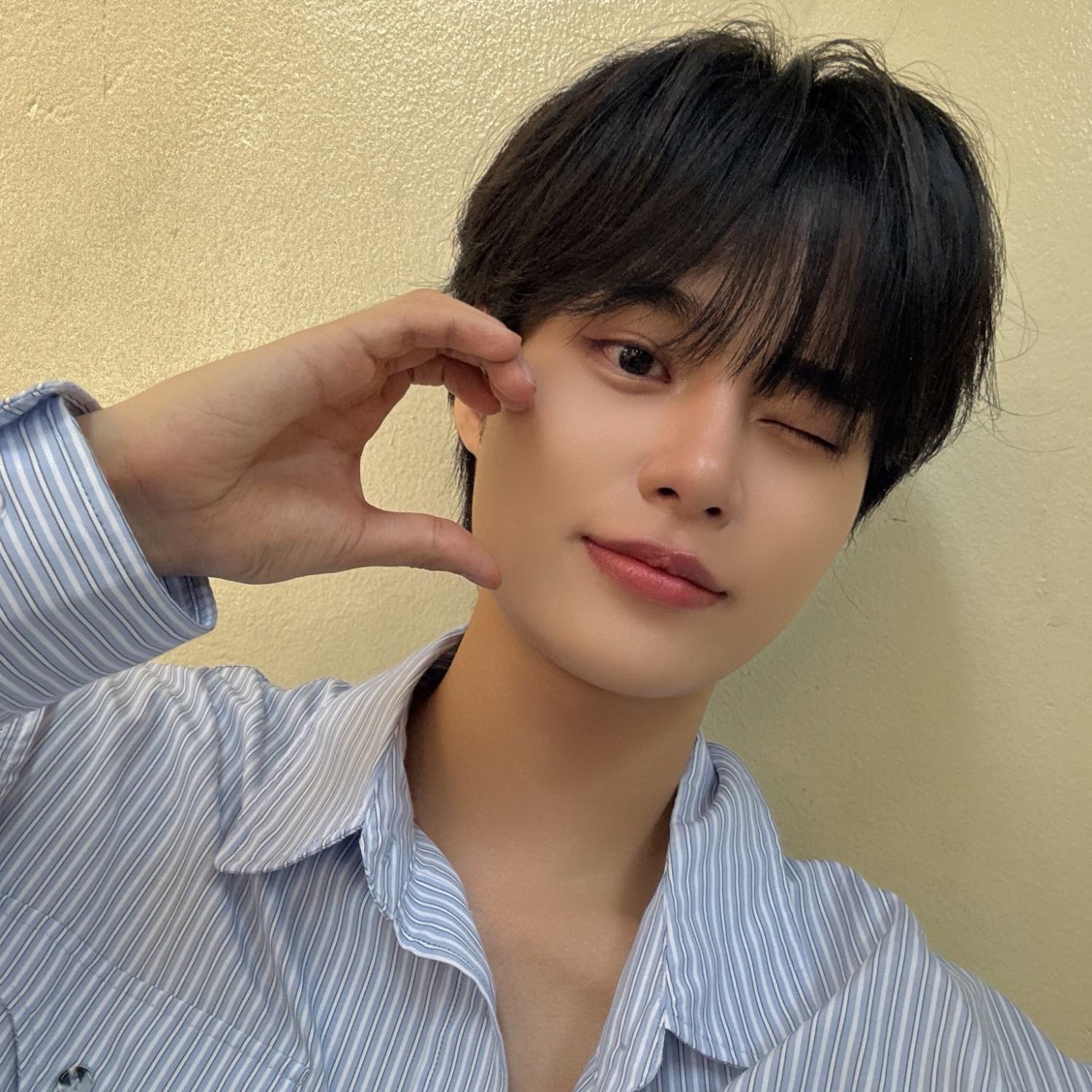 Behind-the-scenes cut of Lee Daehwi (AB6IX)