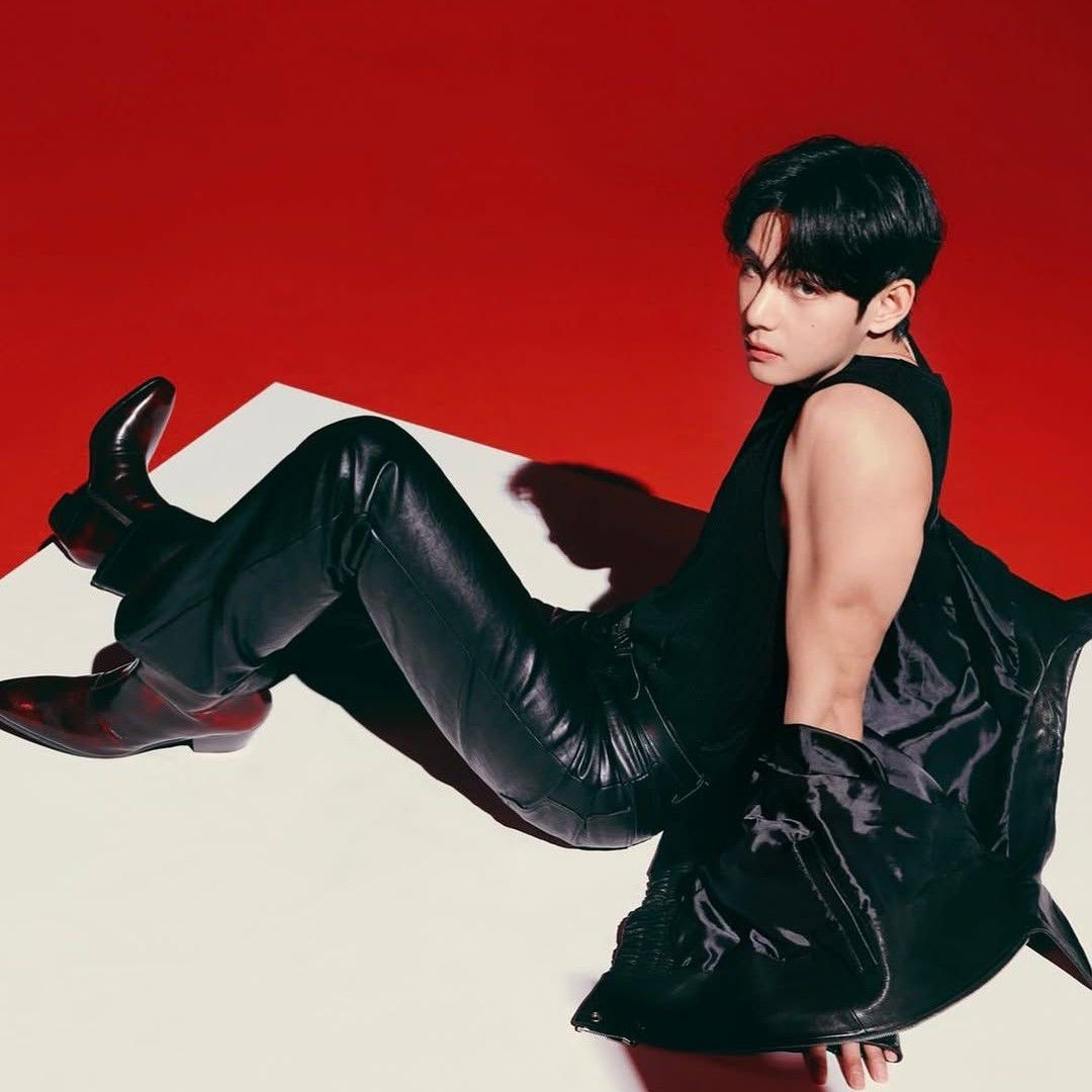 A moment captured by V (BTS)'s fan