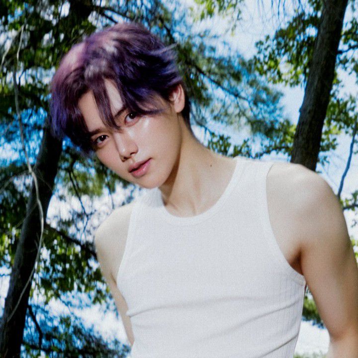 Latest photo of Minhee (CRAVITY)