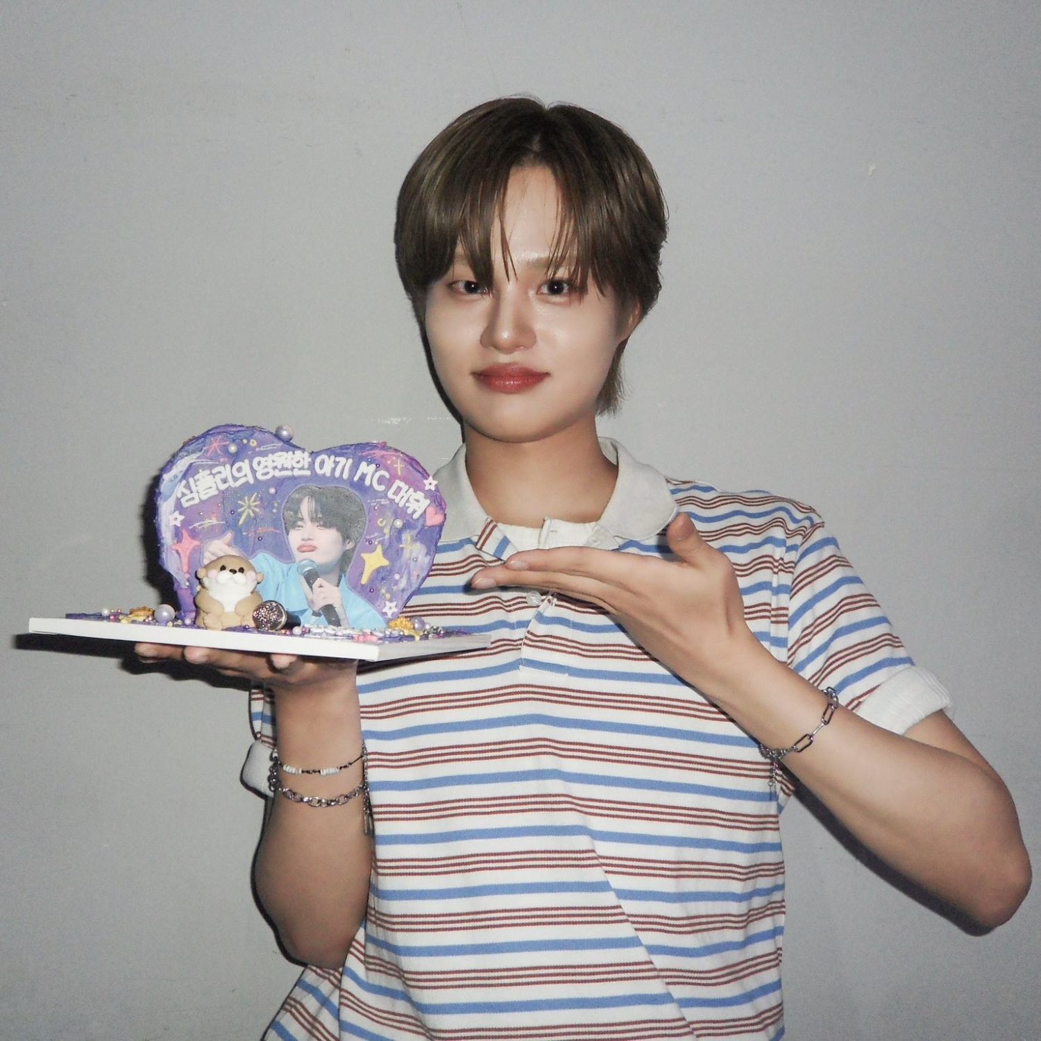 Behind-the-scenes cut of Lee Daehwi (AB6IX)