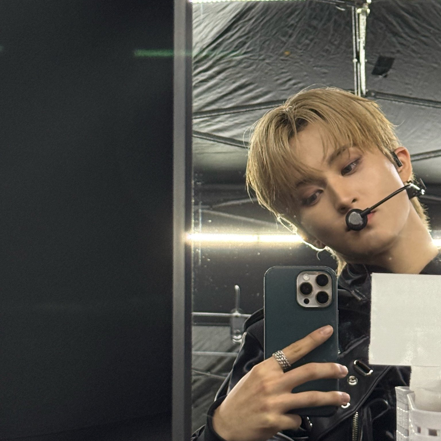 A moment captured by Mark (NCT 127, NCT DREAM)'s fan