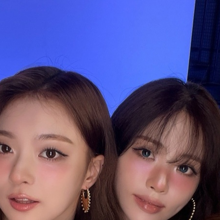 Recent activity shot of fromis (9)