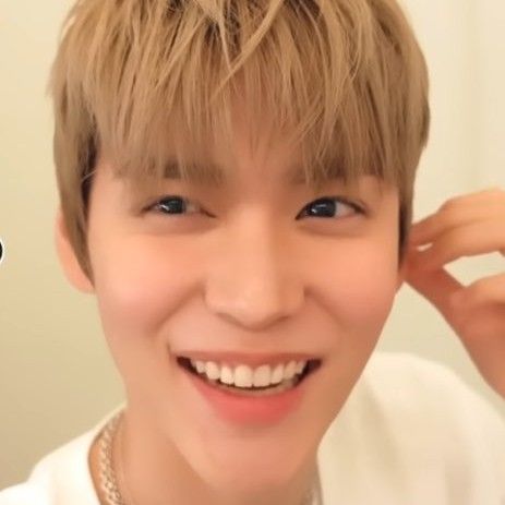 Behind-the-scenes cut of Eunseok (RIIZE)